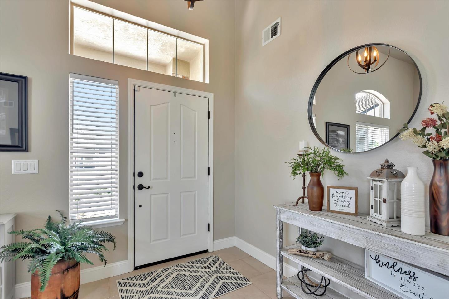 2184 Beachwood Court