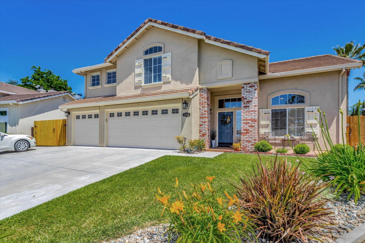 2184 Beachwood Court