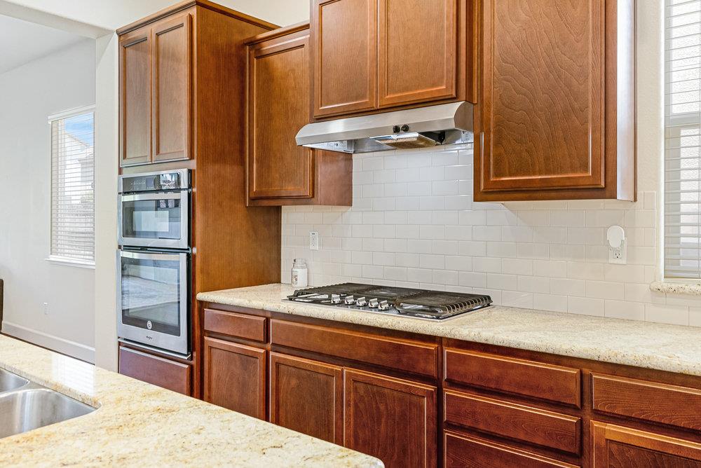 1548 Lily Court