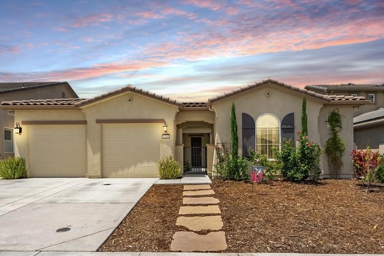 1548 Lily Court