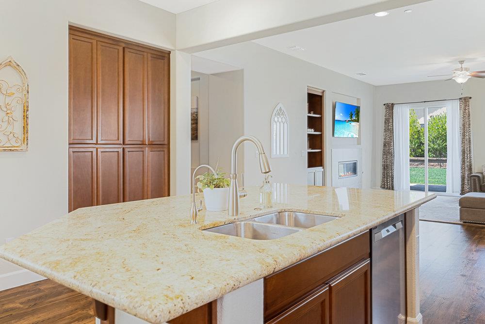 1548 Lily Court