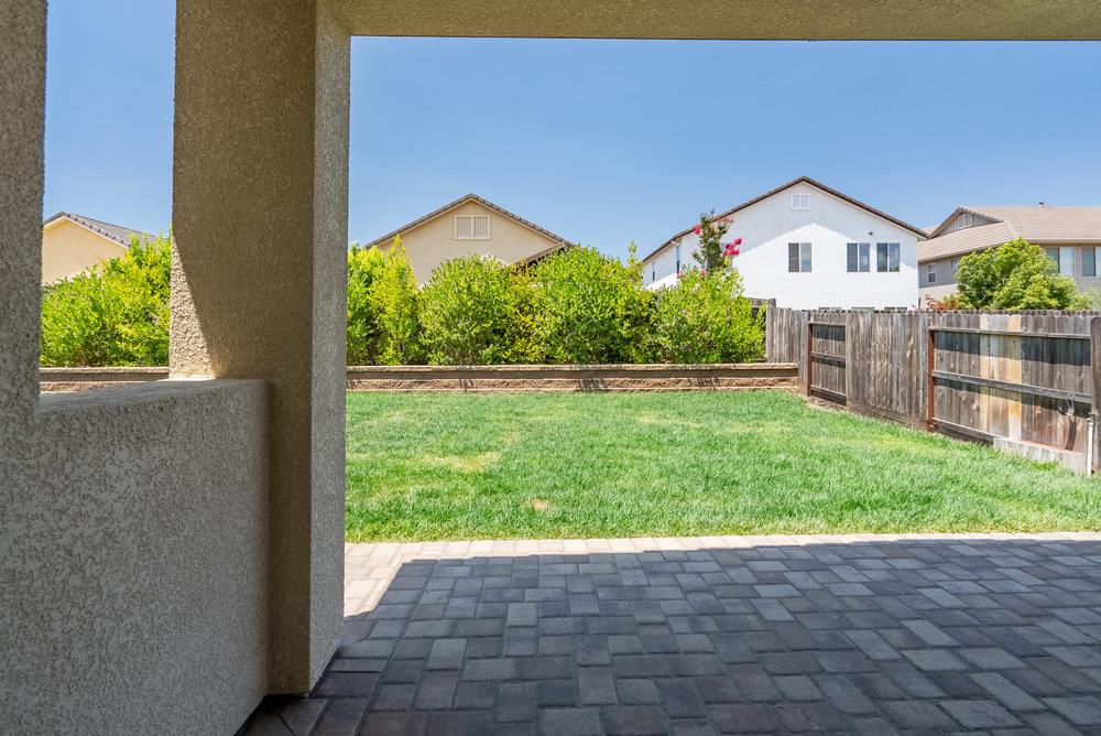 1548 Lily Court