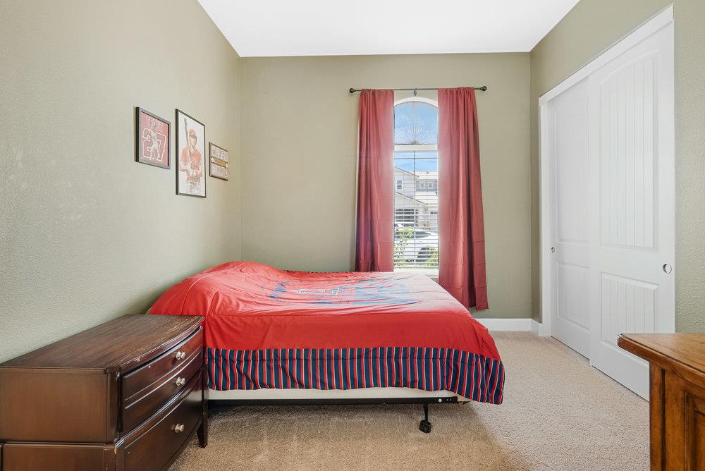 1548 Lily Court
