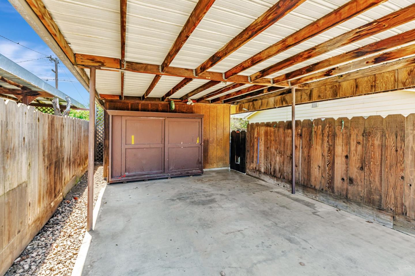 1711 Valley View Road