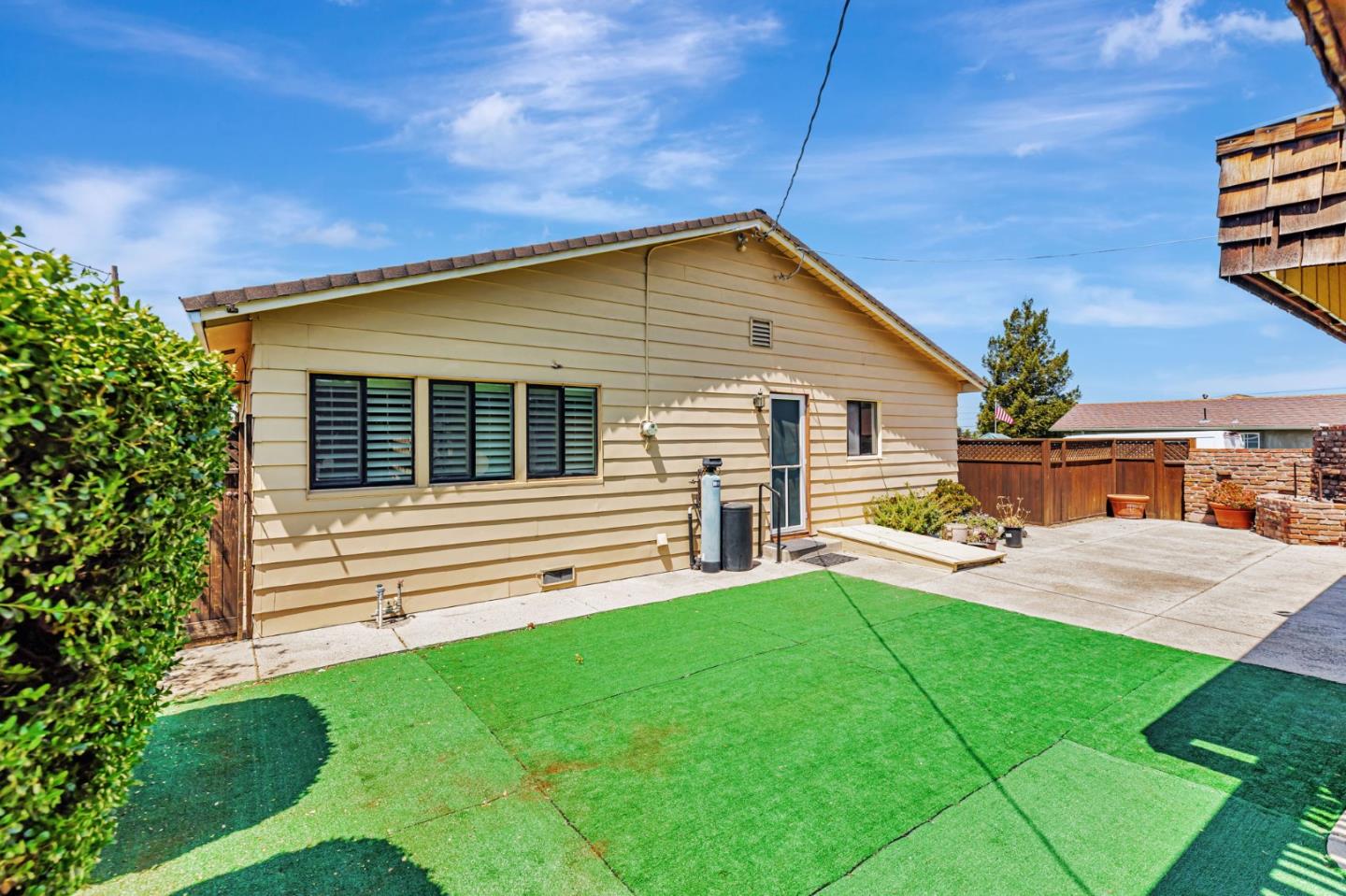 1711 Valley View Road