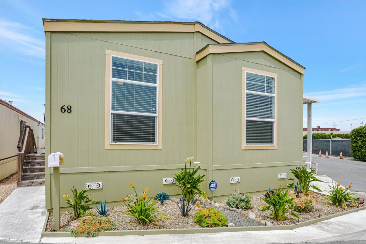 356 Reservation Road Unit: 68