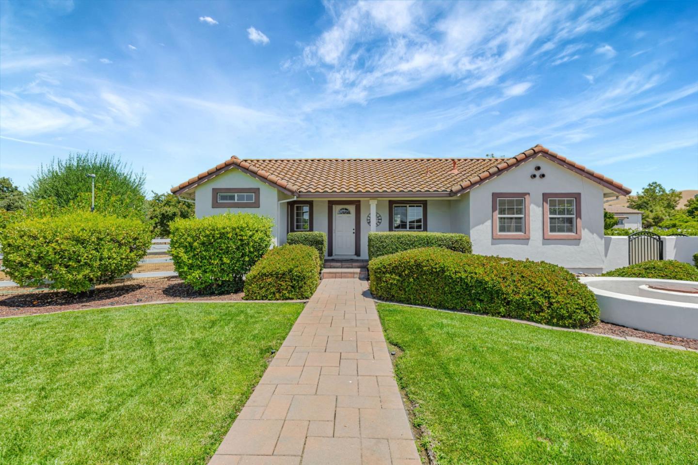 1152 Little River Drive