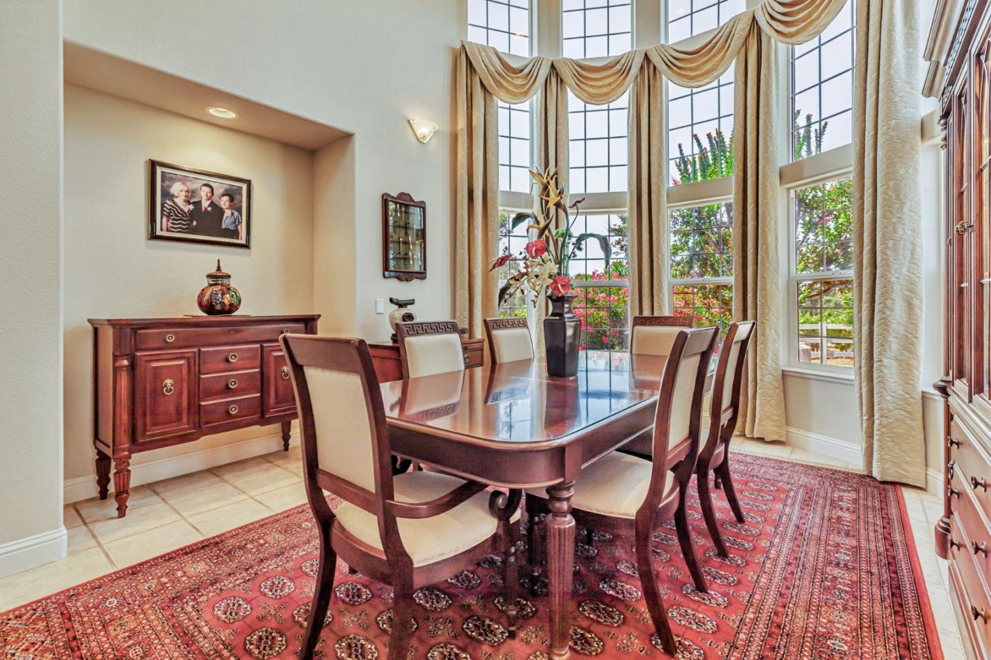 1152 Little River Drive