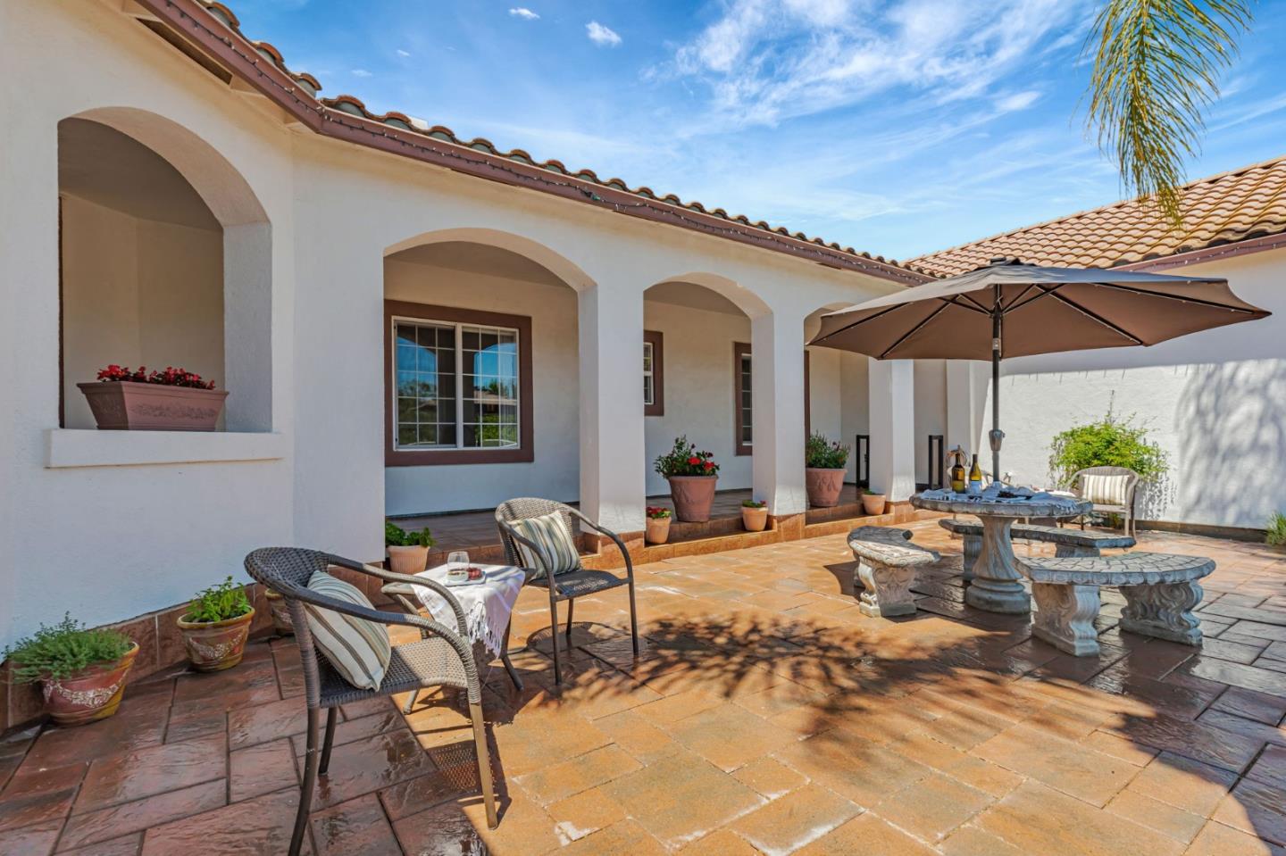 1152 Little River Drive