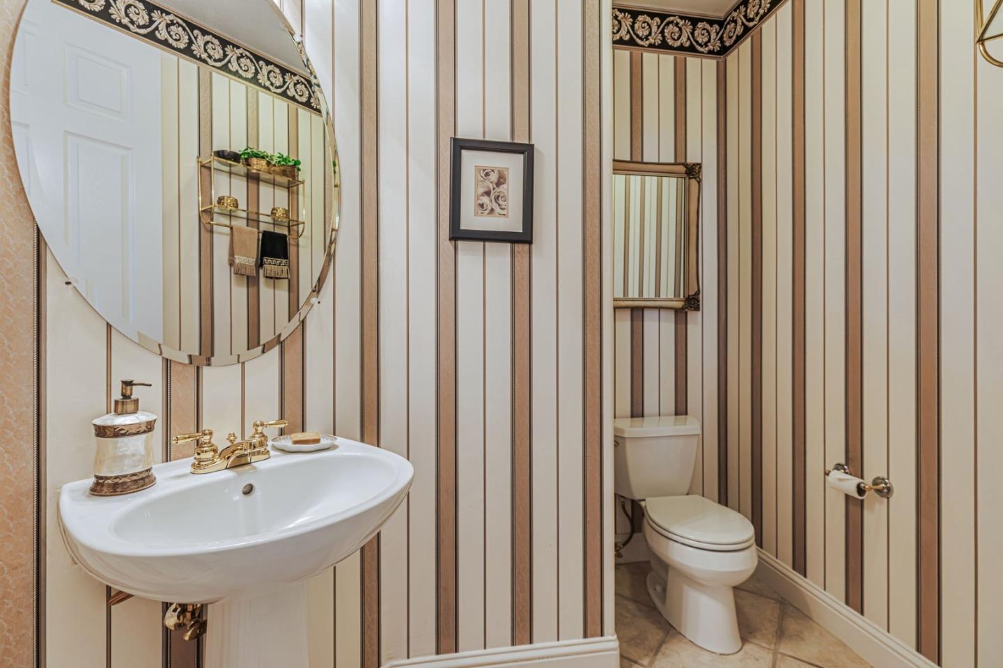 1152 Little River Drive