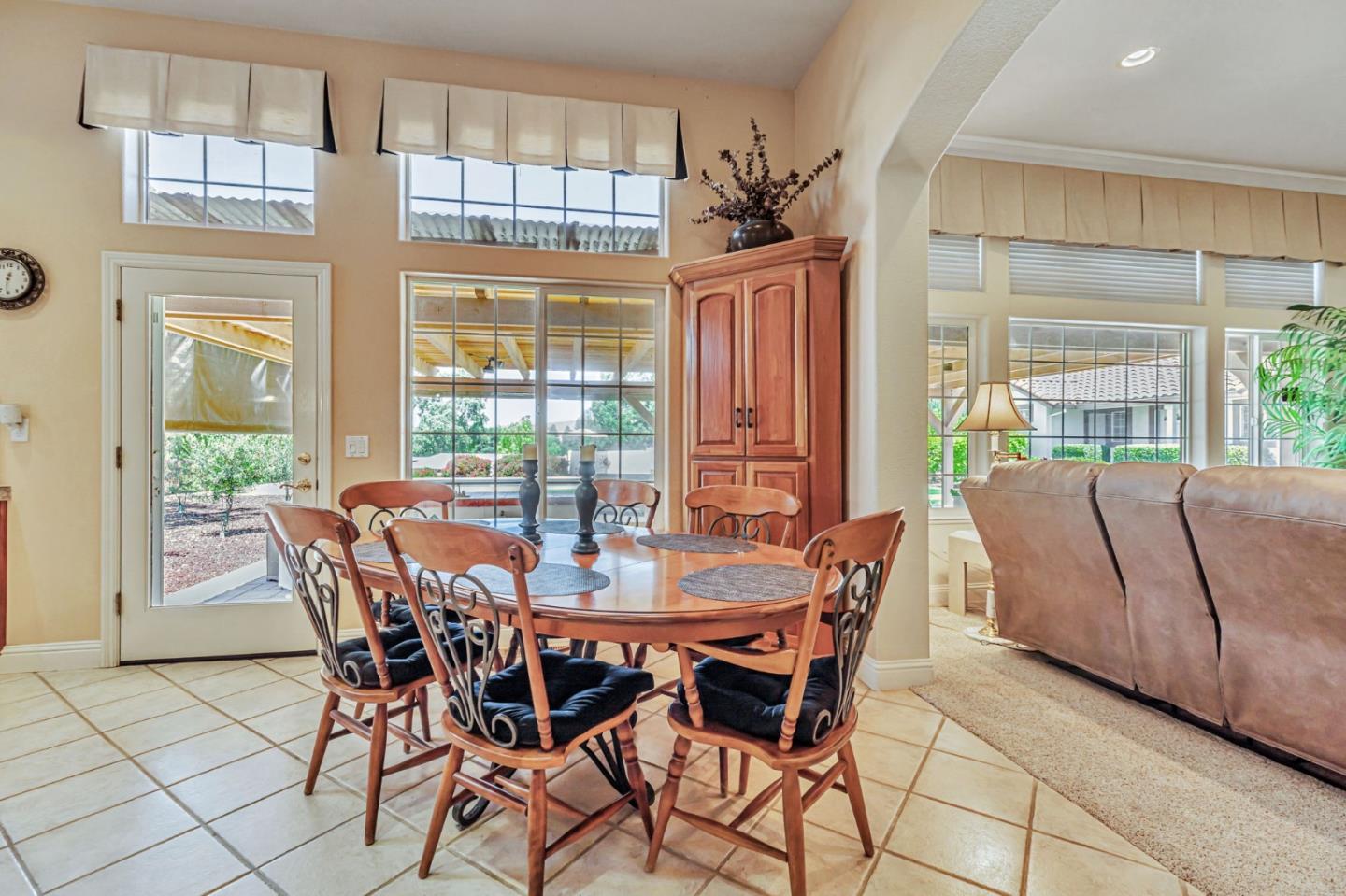 1152 Little River Drive