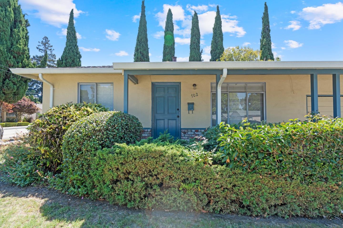 702 West Mc Kinley Avenue