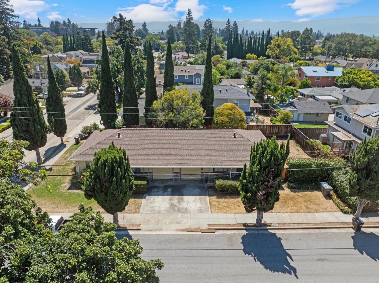 702 West Mc Kinley Avenue