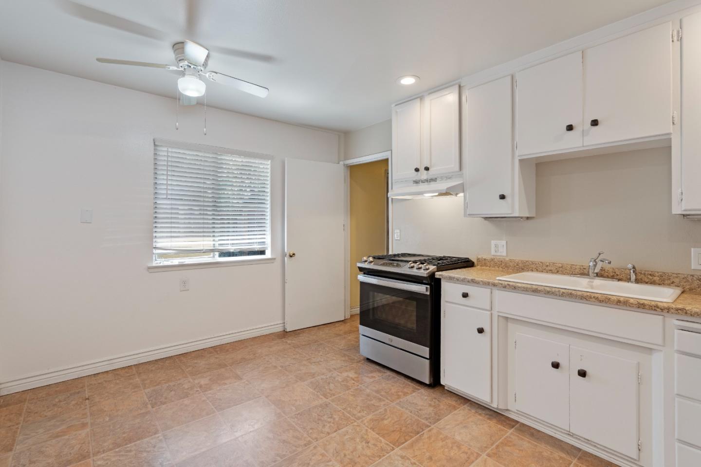 702 West Mc Kinley Avenue