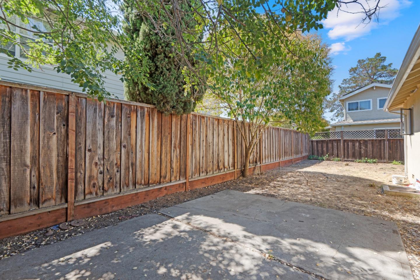 702 West Mc Kinley Avenue