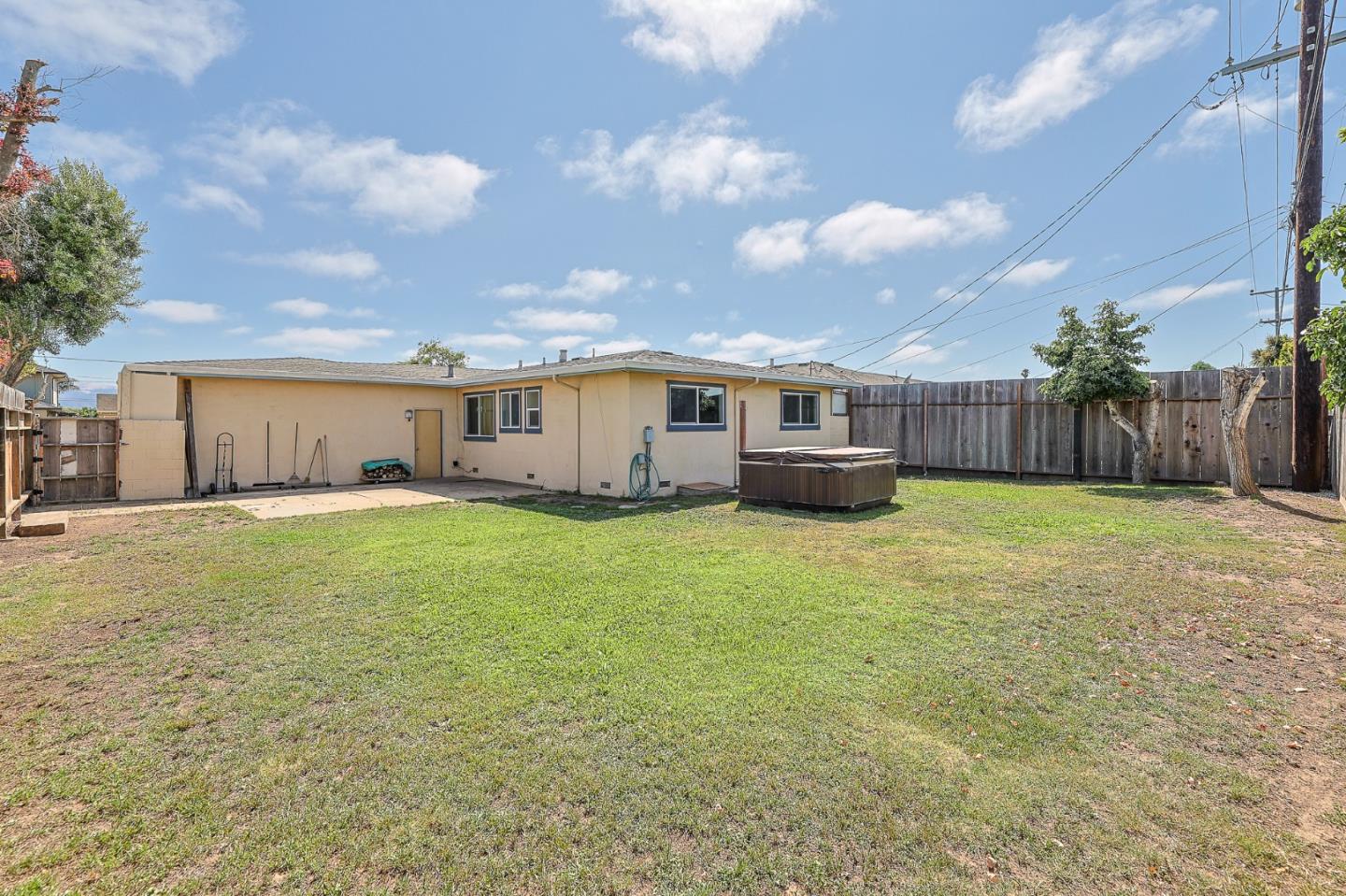 216 Crescent