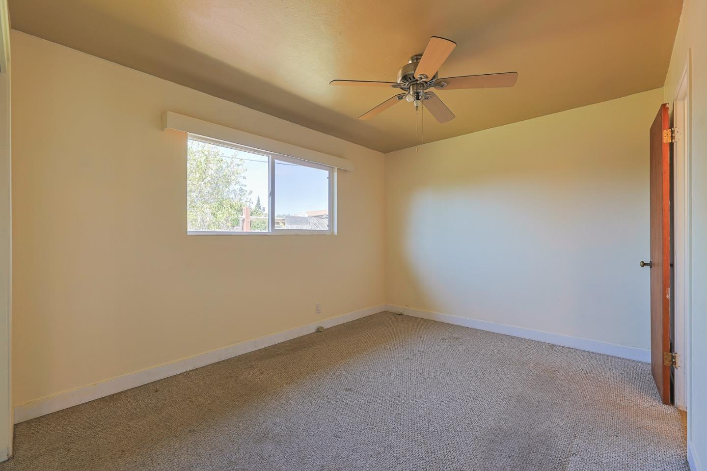 216 Crescent