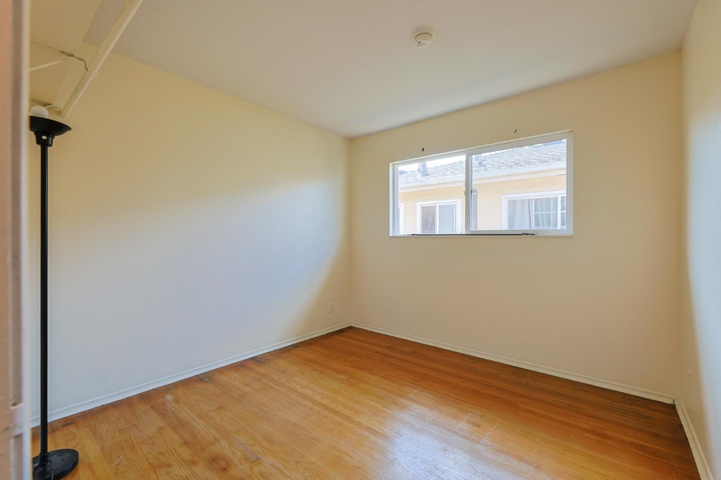 216 Crescent