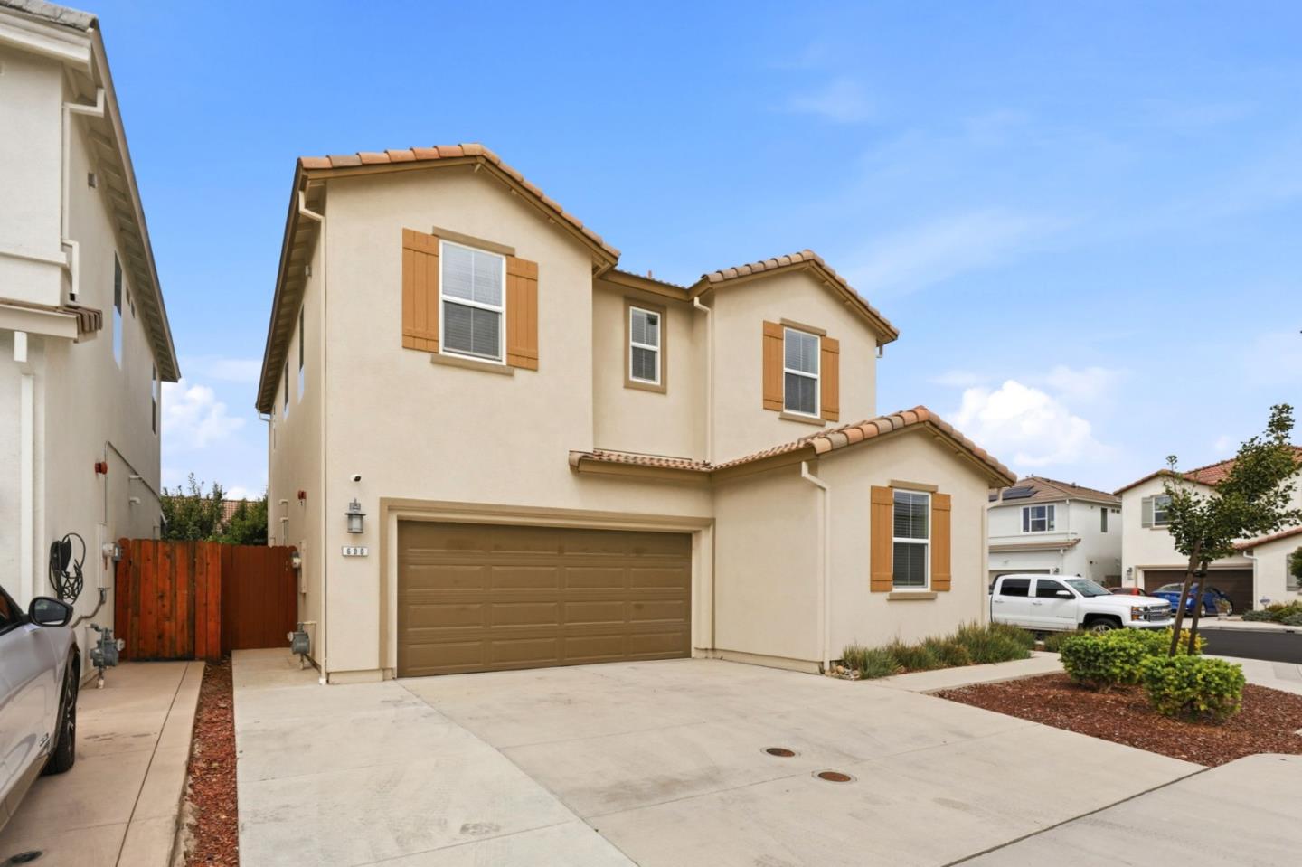 600 Duran CT