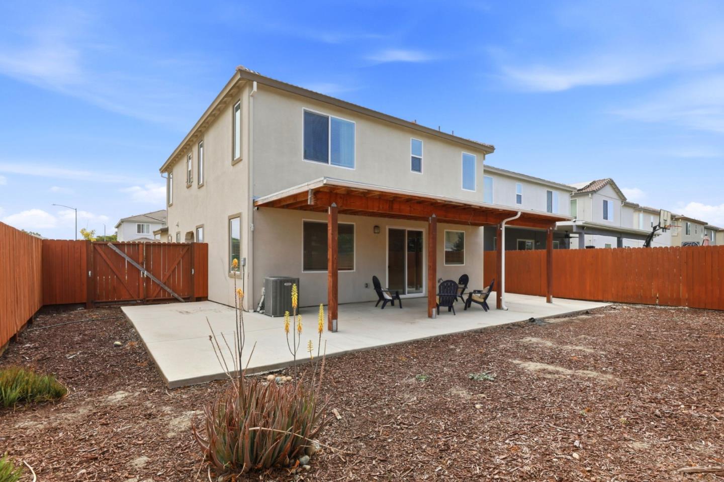 600 Duran CT
