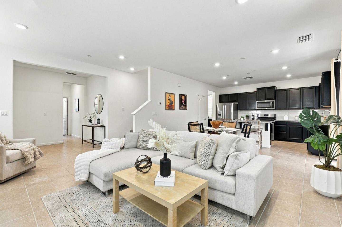 600 Duran CT