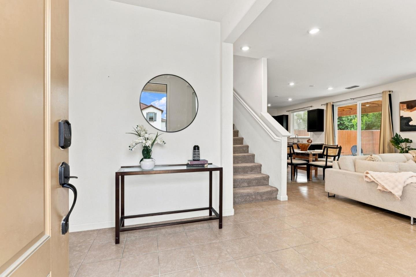 600 Duran CT