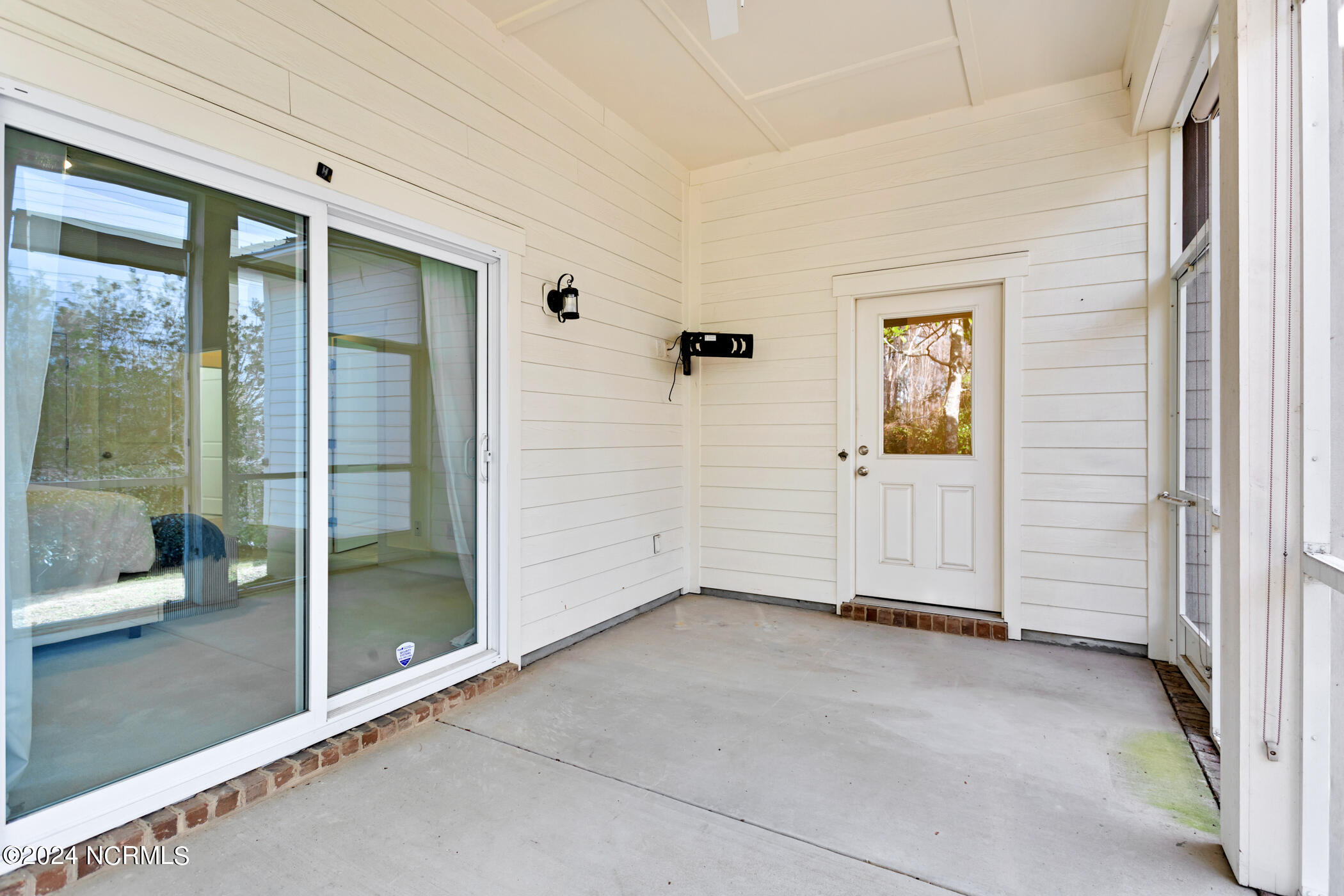 6127 Shinnwood Road