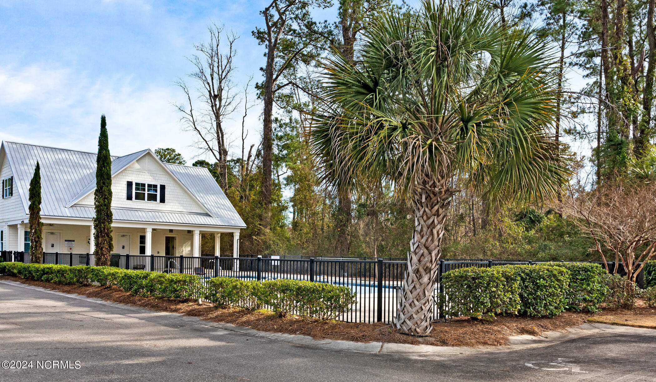 6127 Shinnwood Road