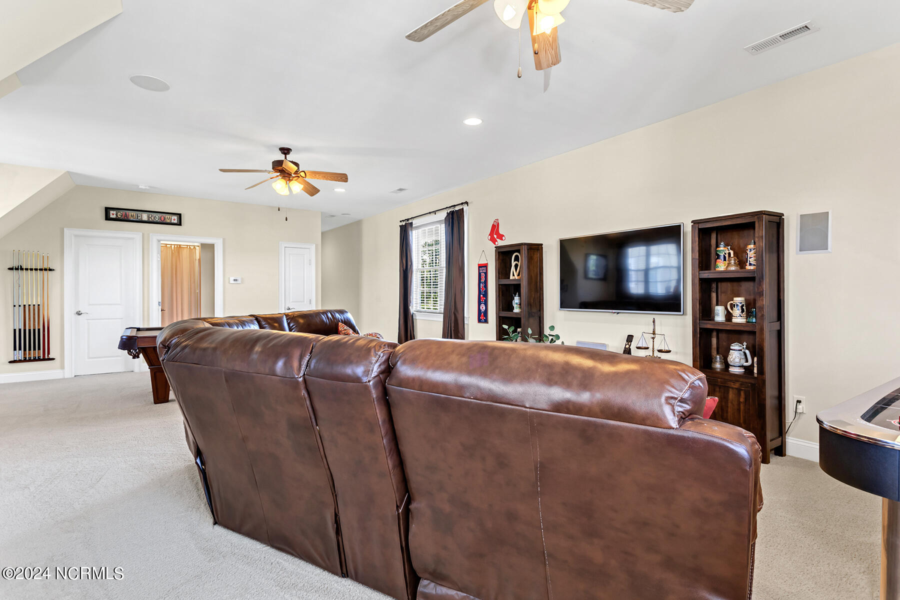 320 Smilax Lane