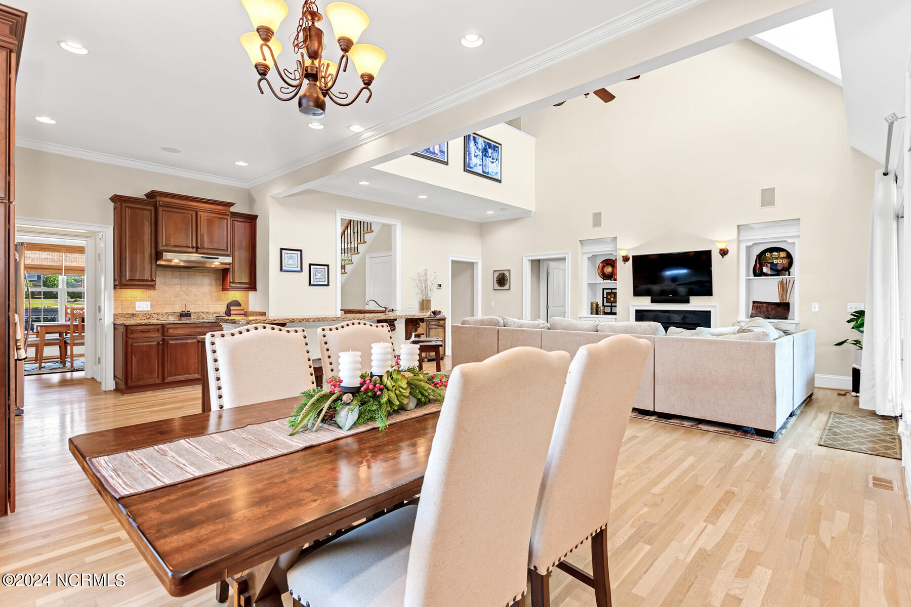320 Smilax Lane