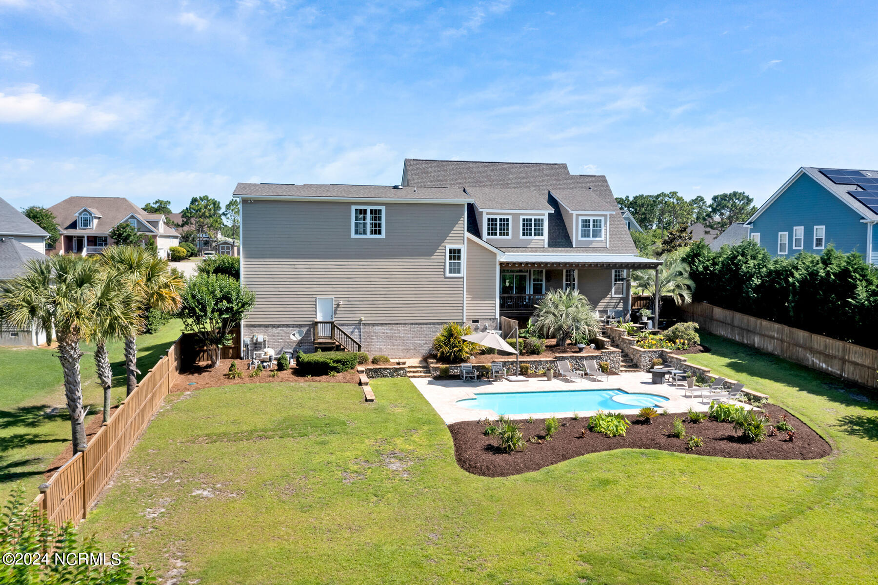 320 Smilax Lane