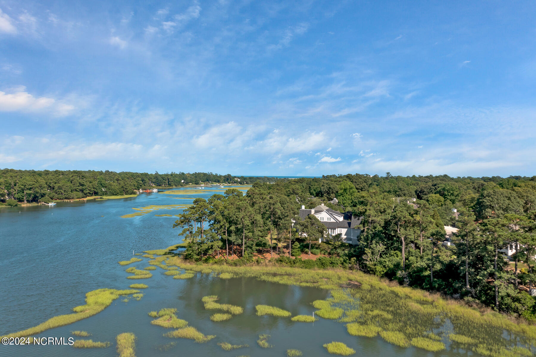 800 Shell Point Place