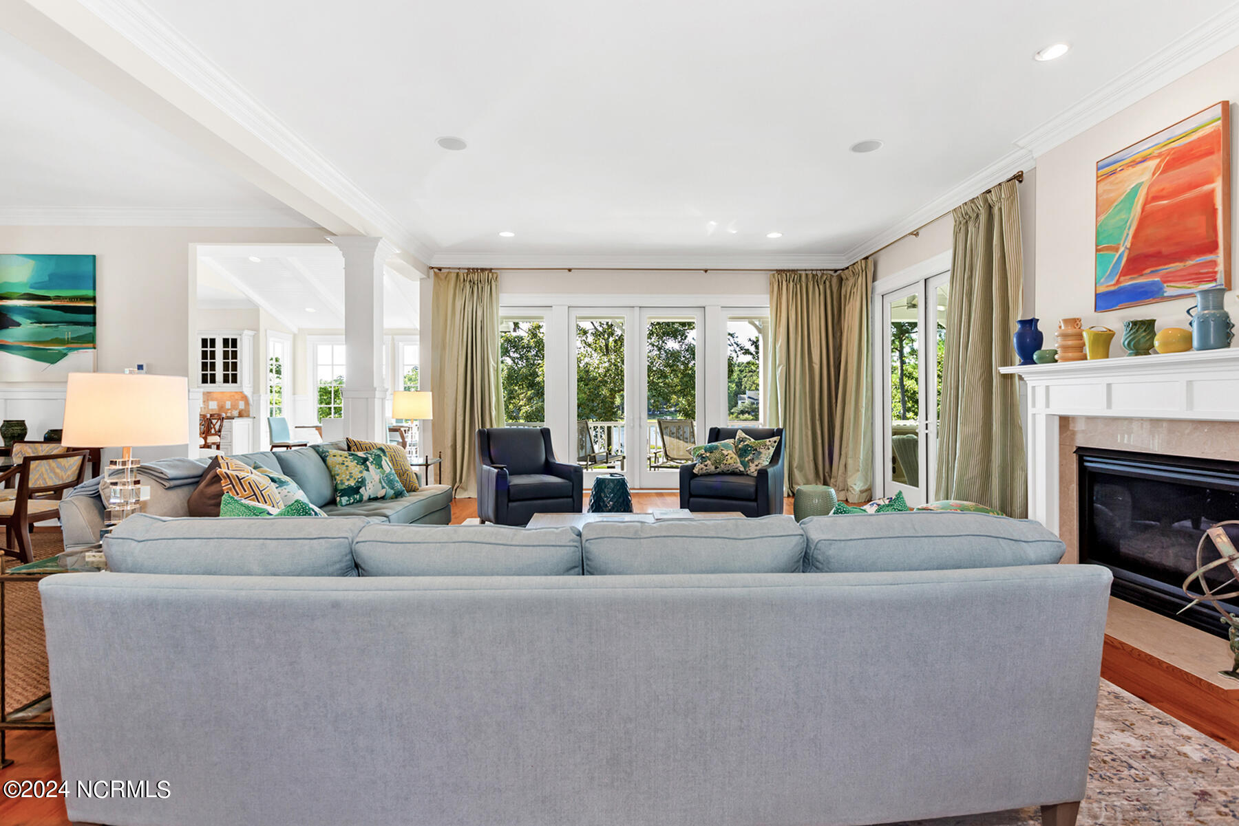 800 Shell Point Place