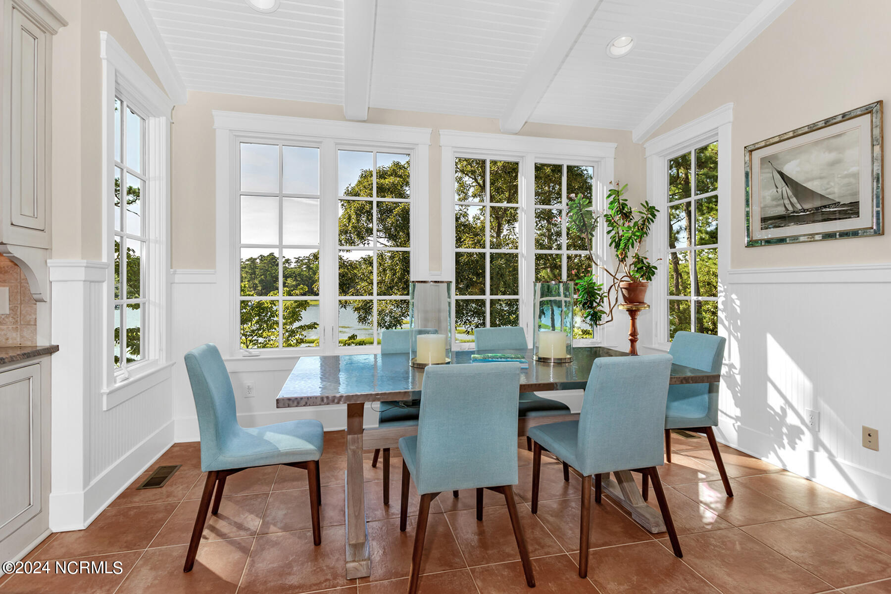 800 Shell Point Place