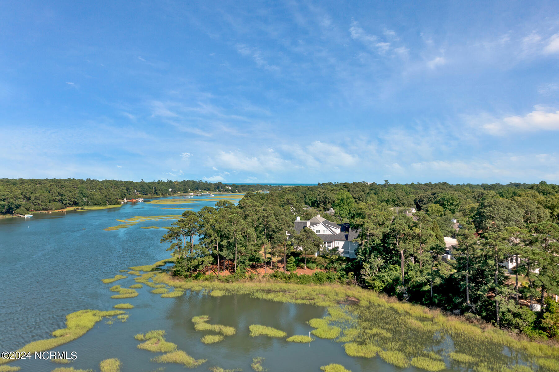 800 Shell Point Place