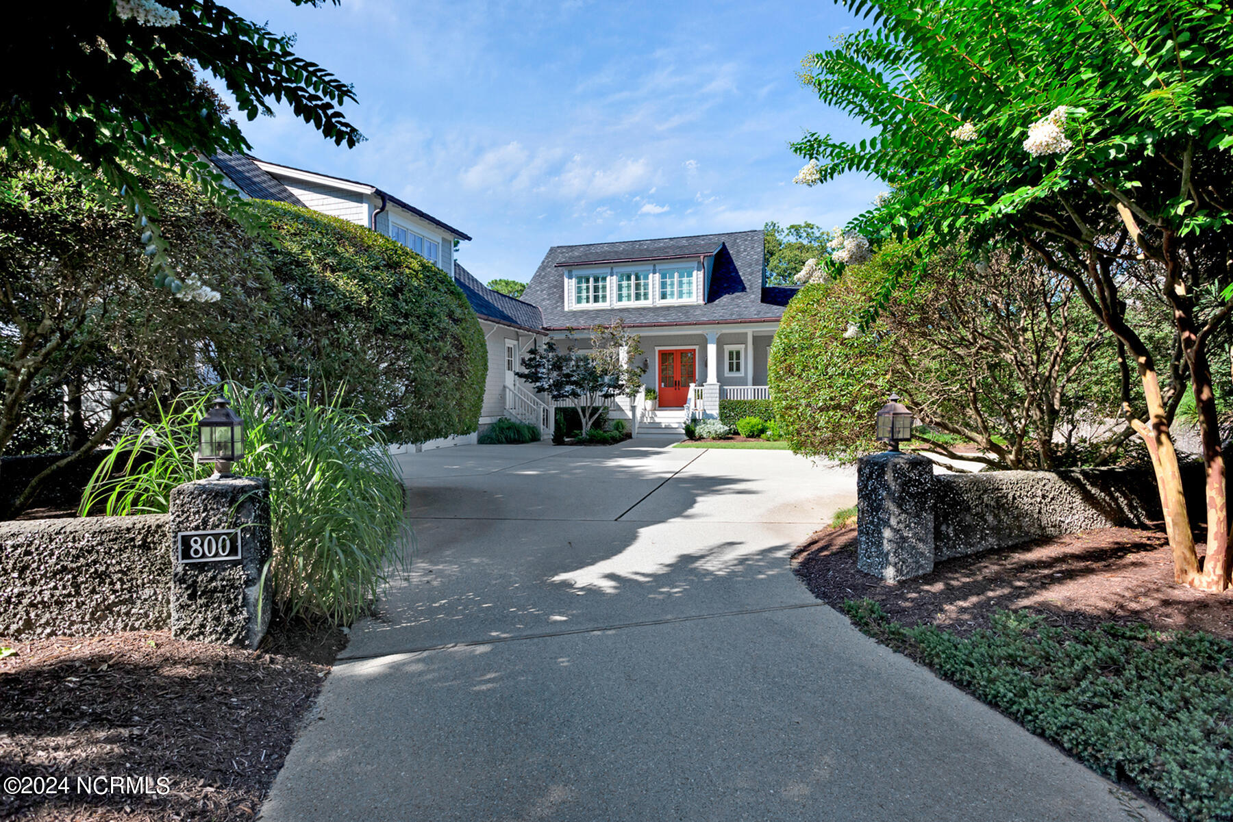 800 Shell Point Place