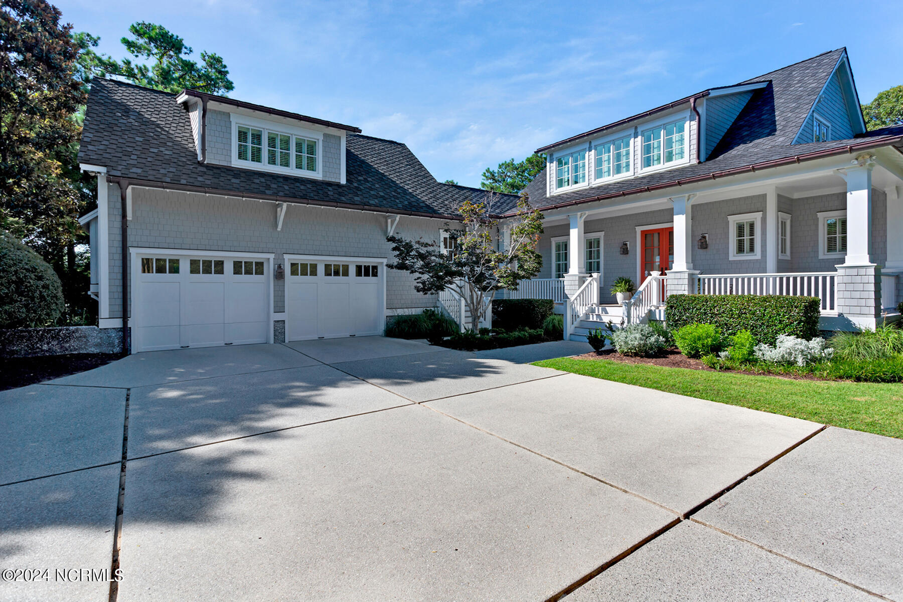 800 Shell Point Place