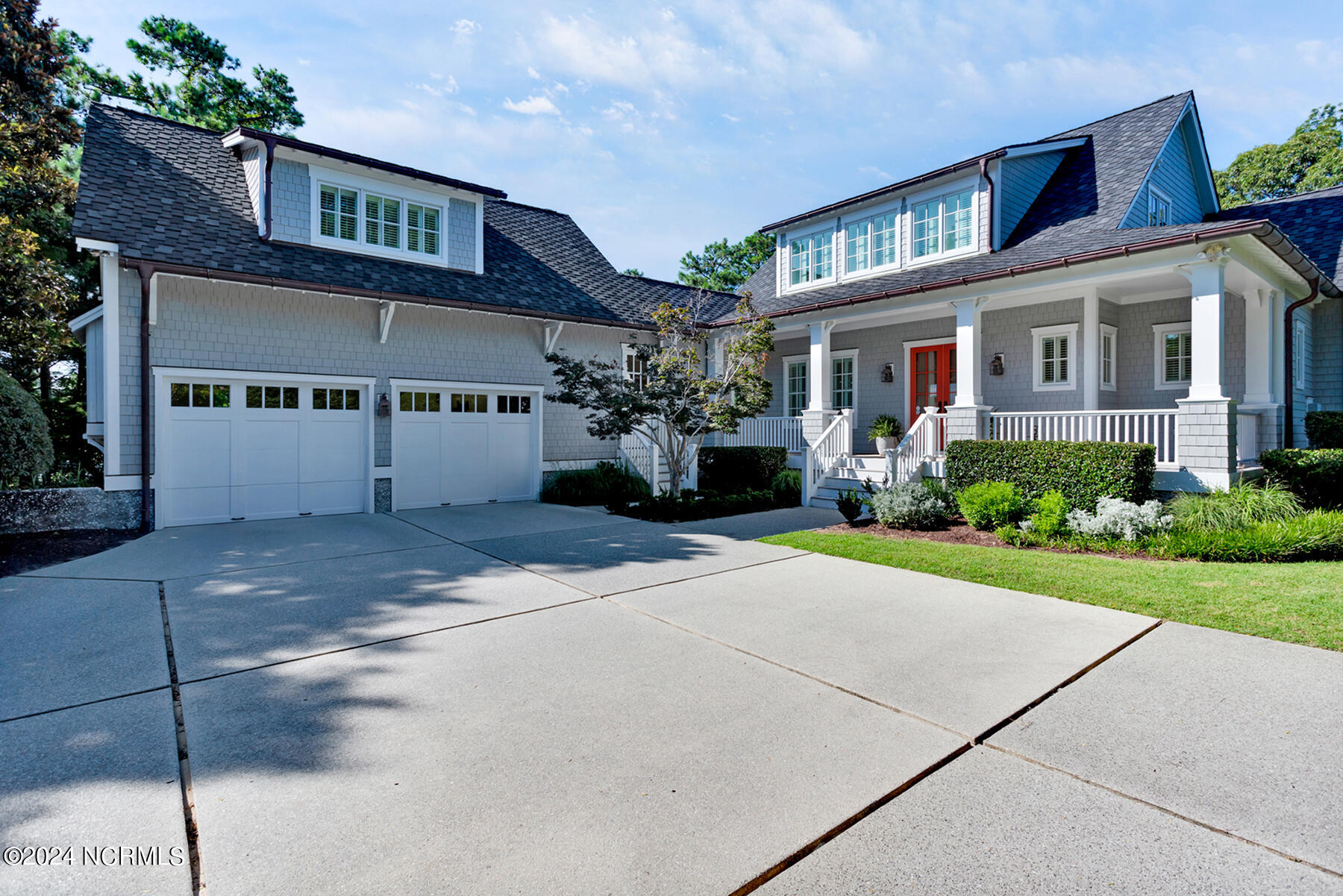 800 Shell Point Place