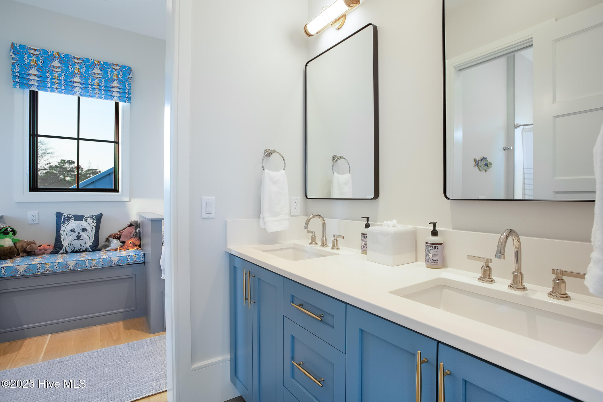 8712 Bald Eagle Lane