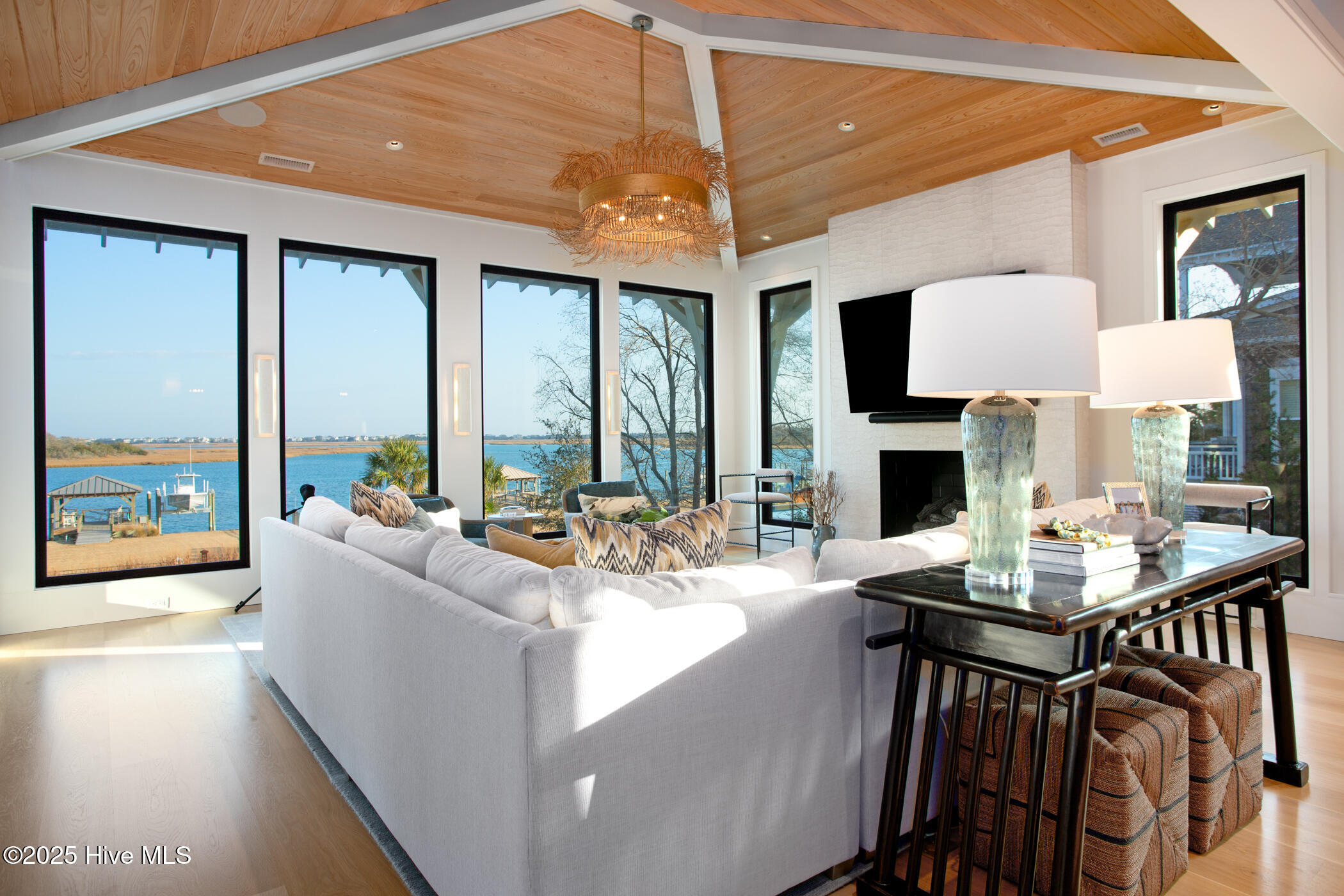 8712 Bald Eagle Lane