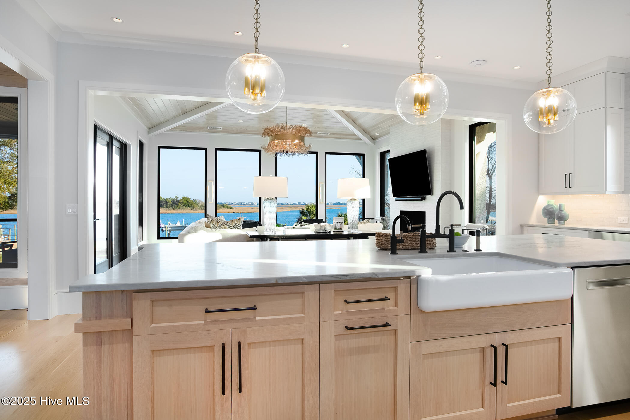 8712 Bald Eagle Lane