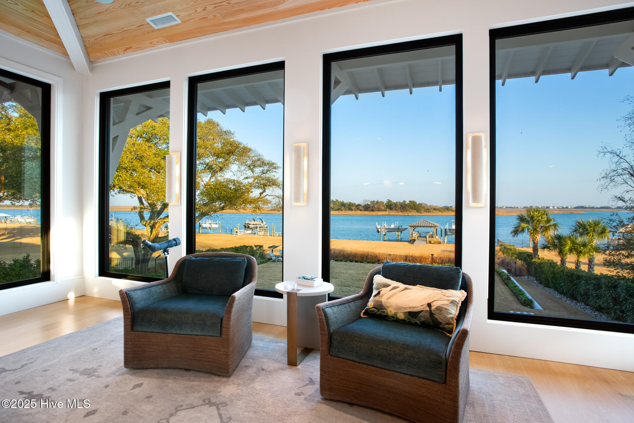 8712 Bald Eagle Lane