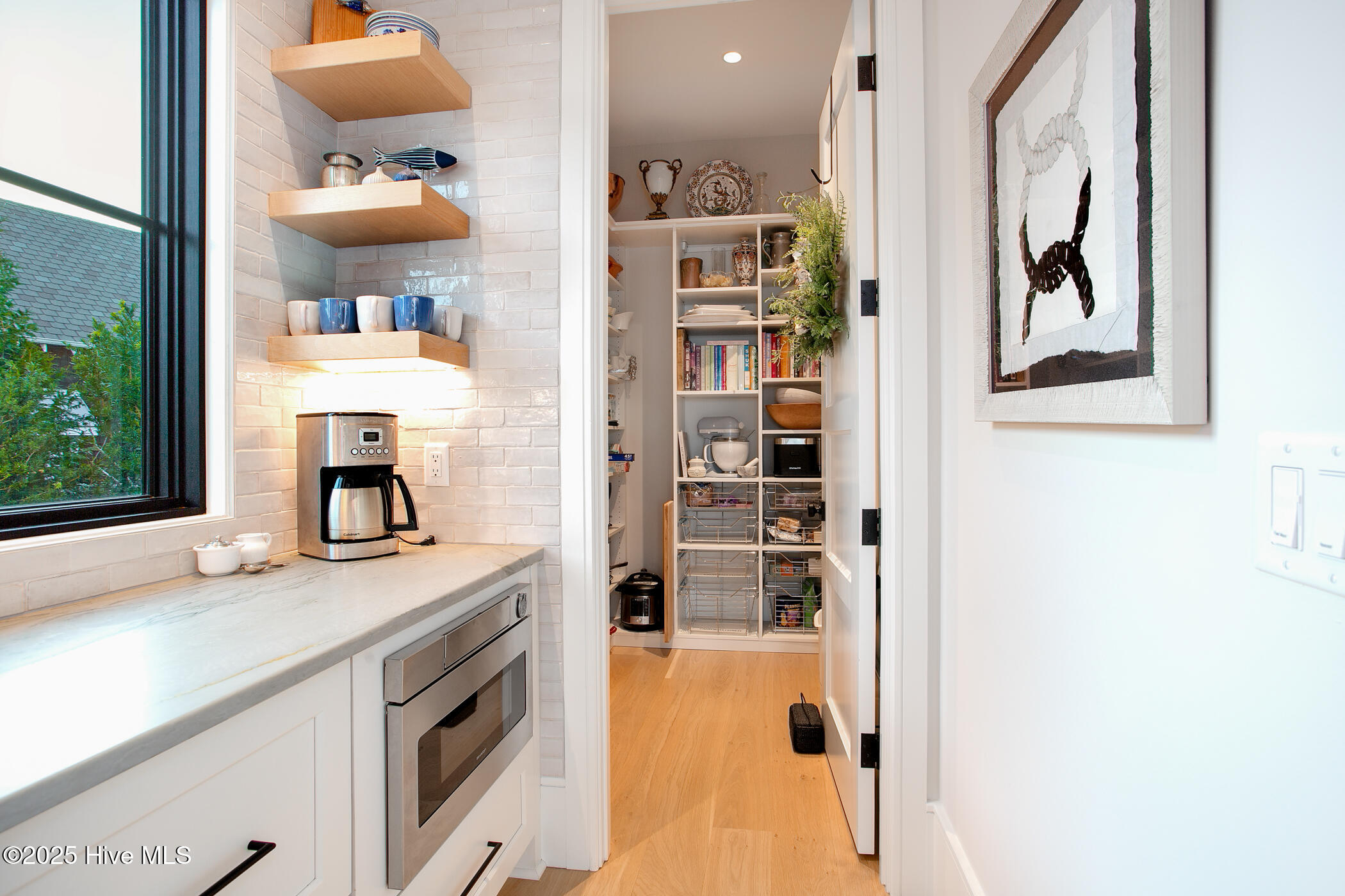 8712 Bald Eagle Lane