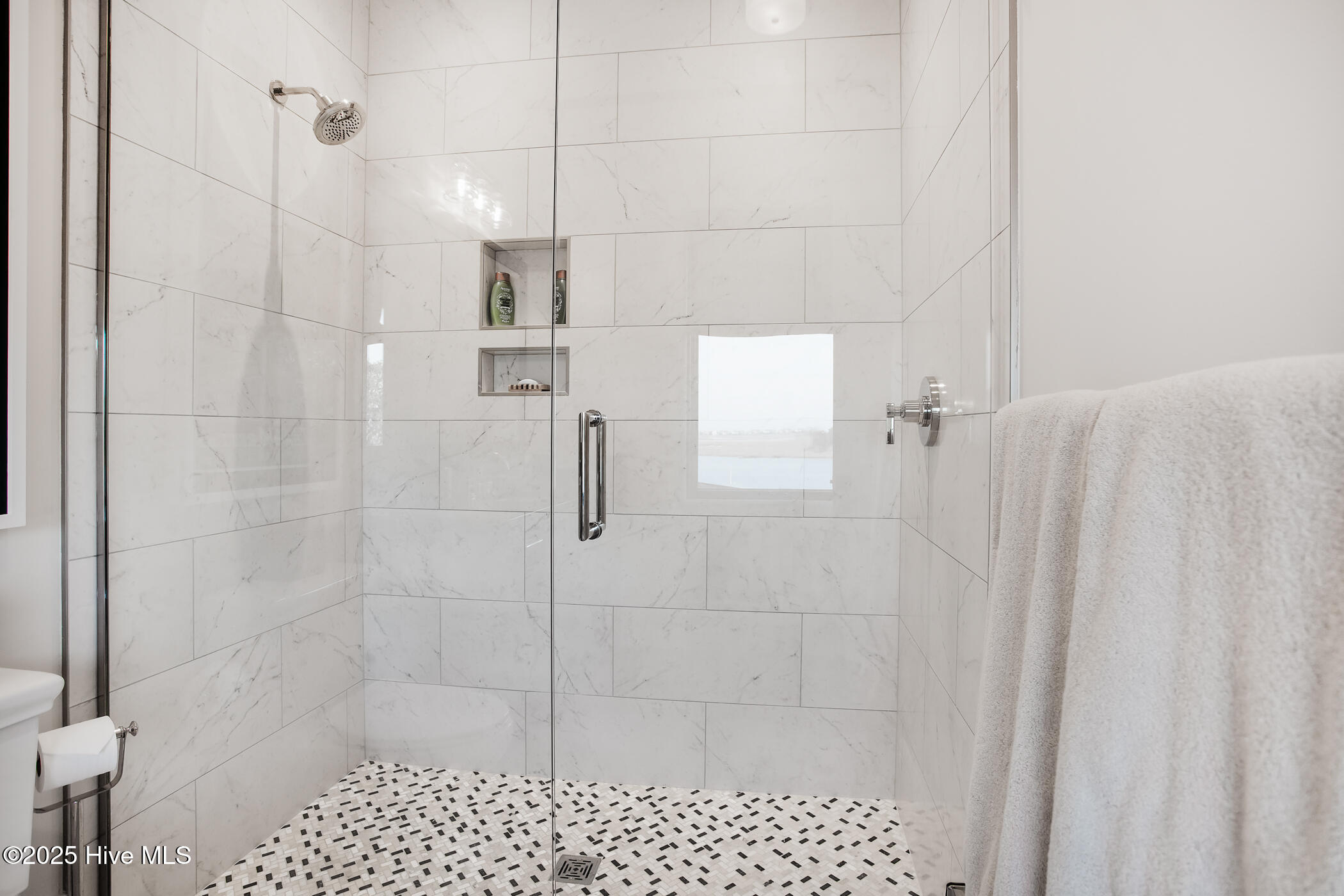 8712 Bald Eagle Lane