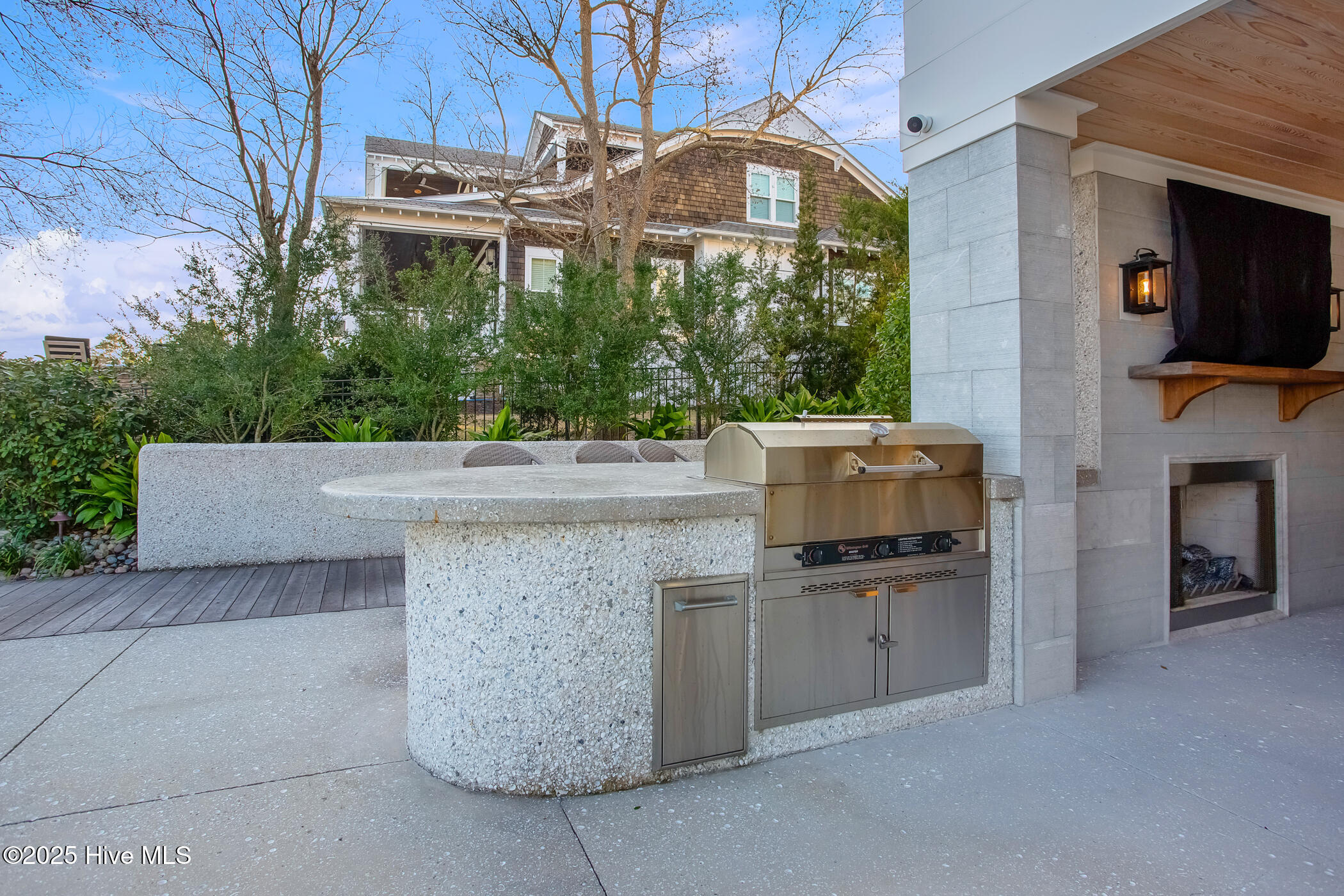 8712 Bald Eagle Lane