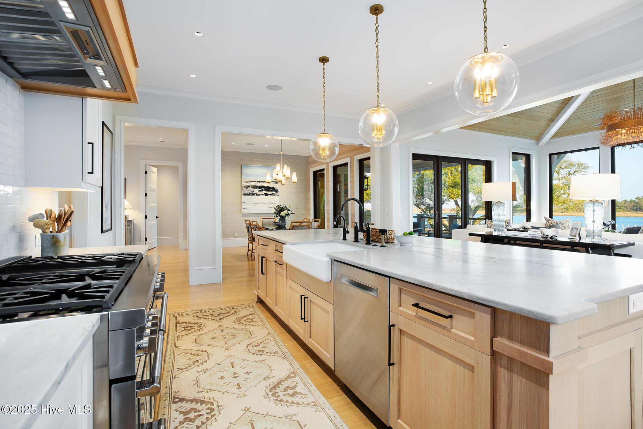 8712 Bald Eagle Lane