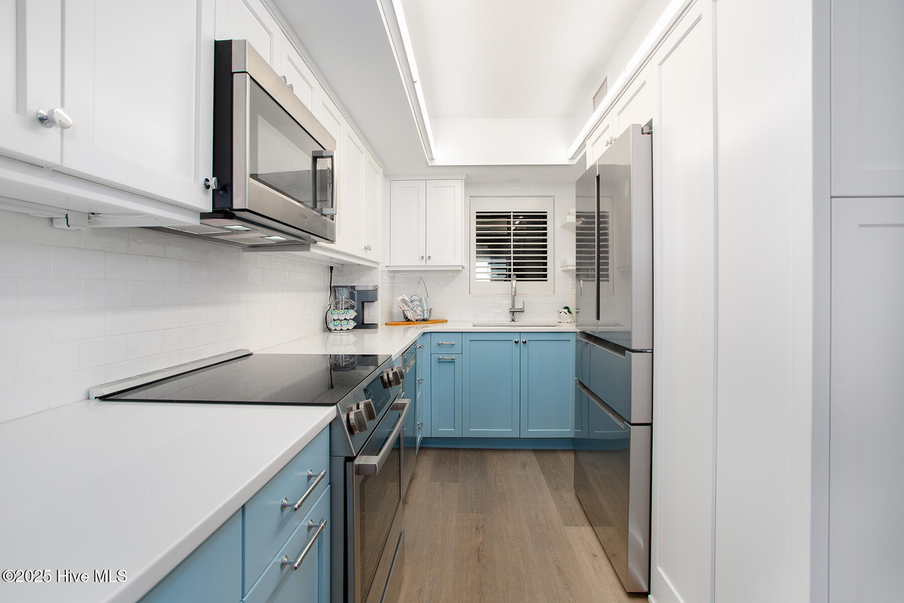 95 S Lumina Avenue, Unit 8f