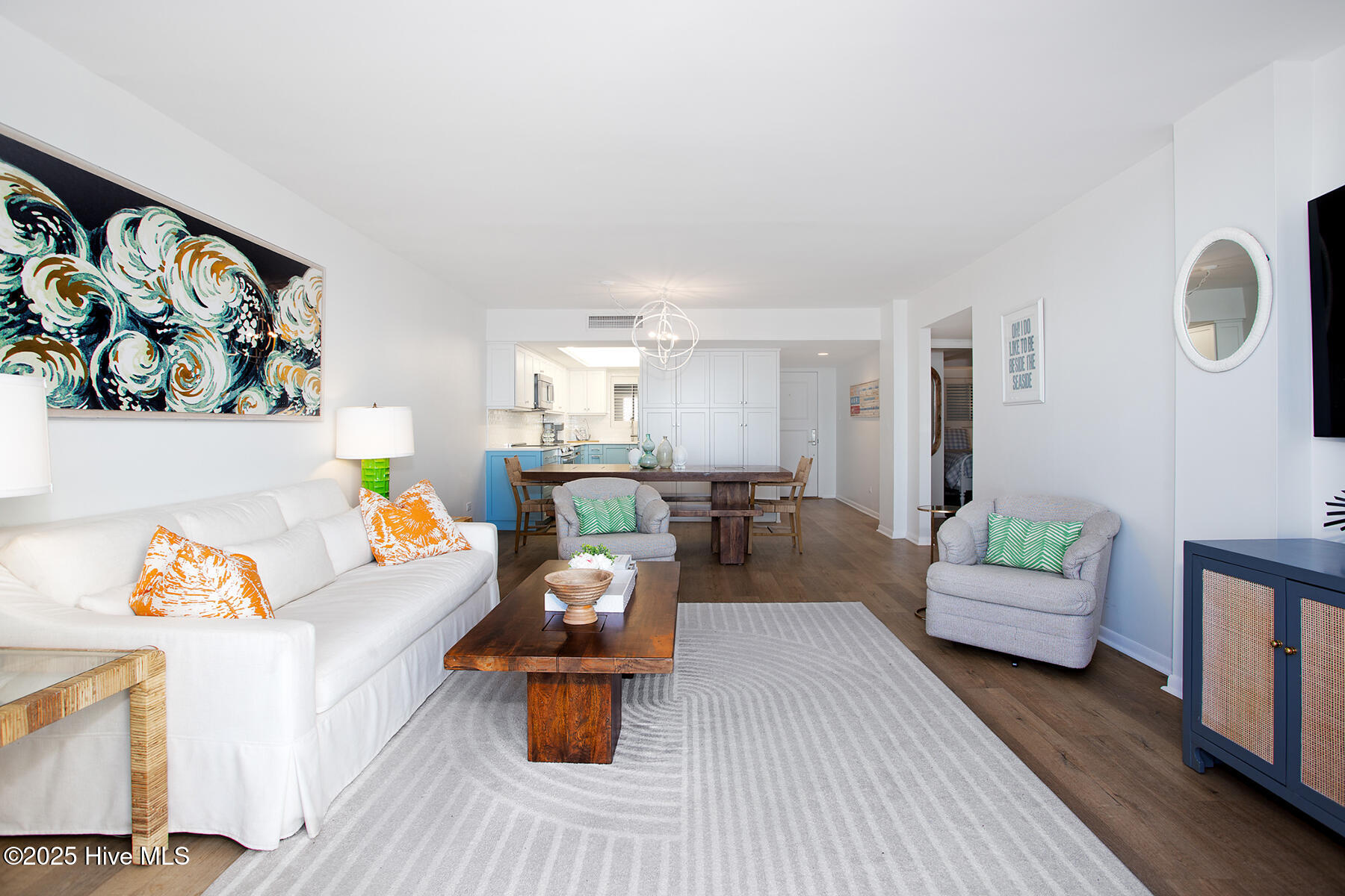 95 S Lumina Avenue, Unit 8f