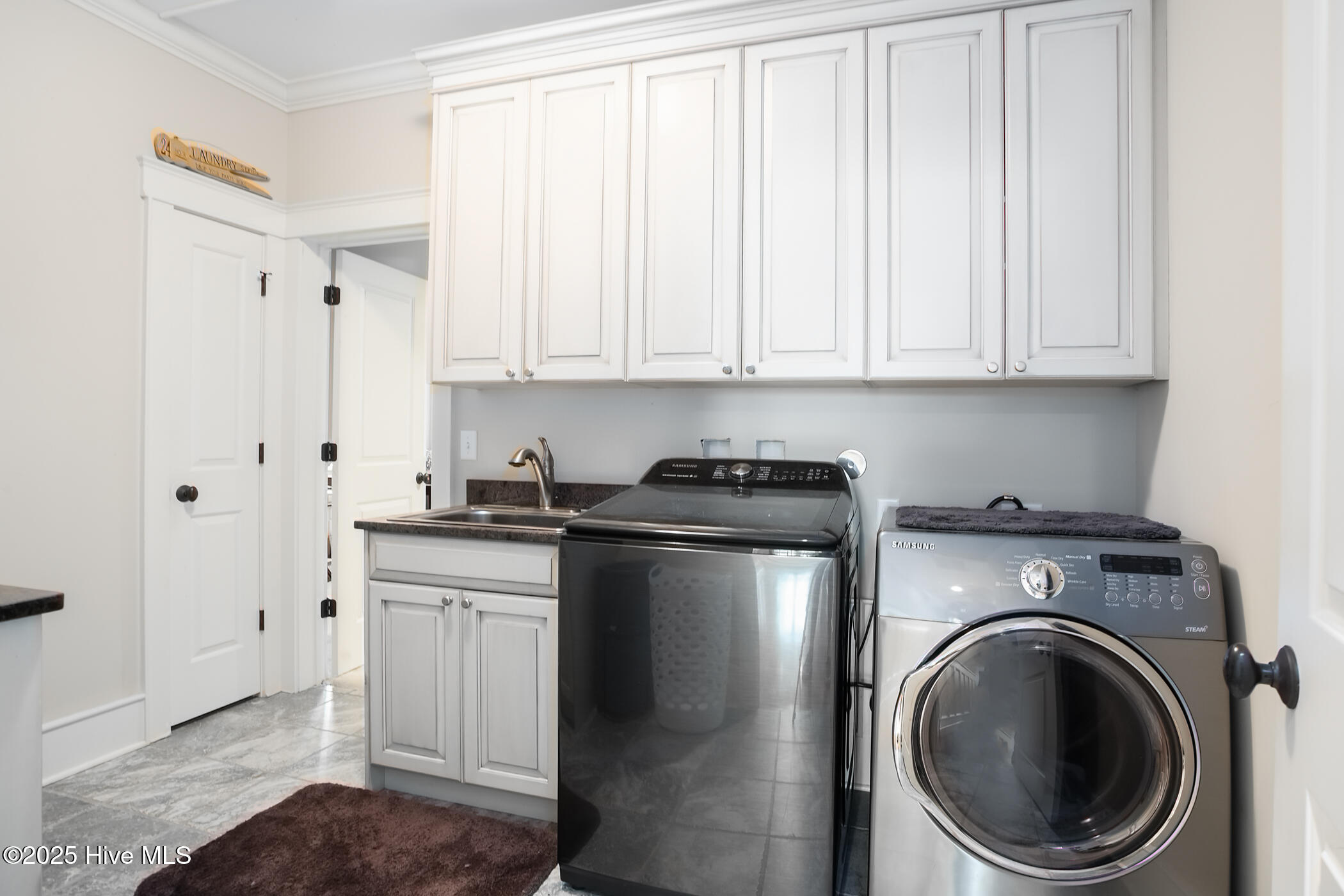 1001 Appaloosa Trail