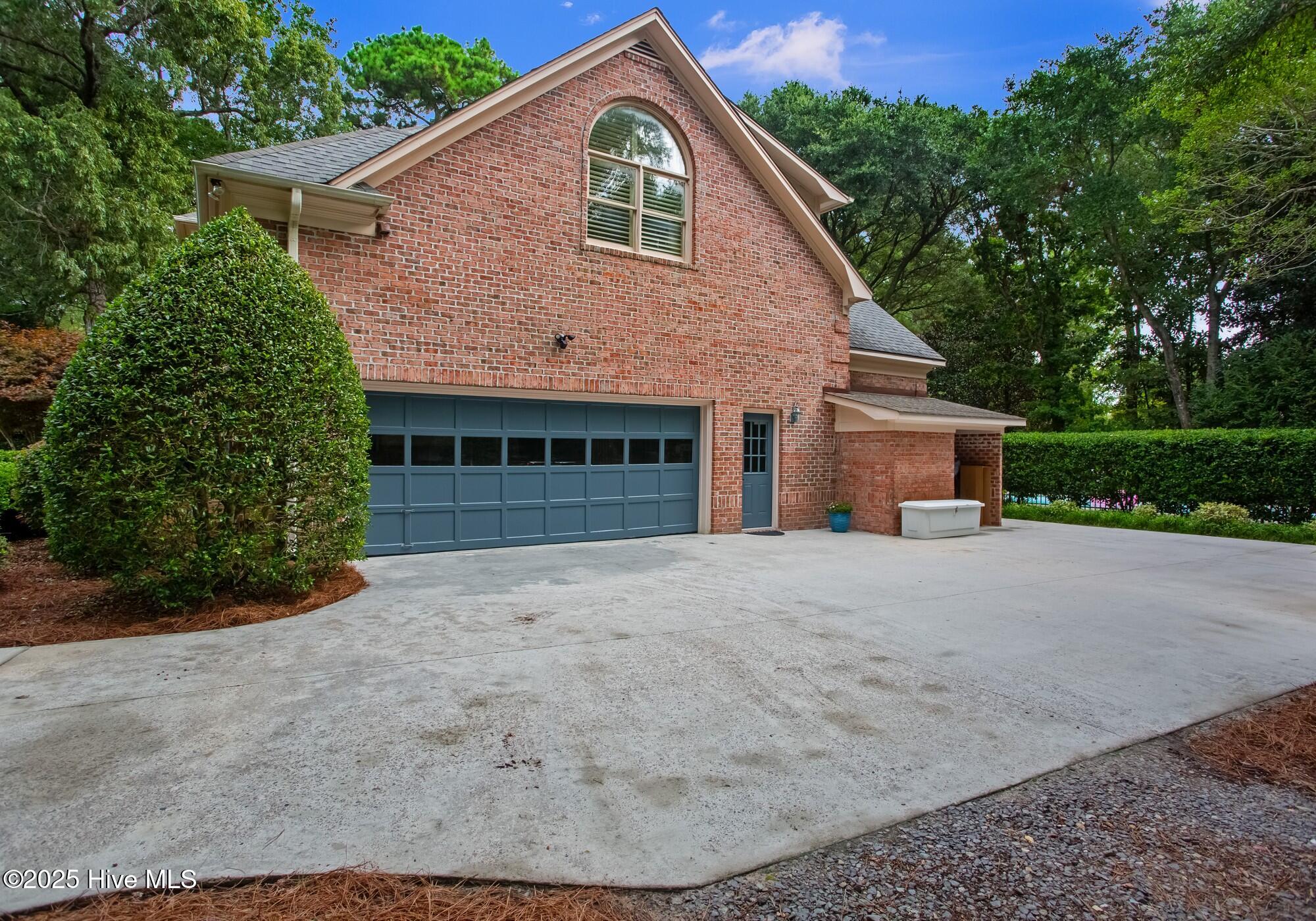 1508 Radian Road